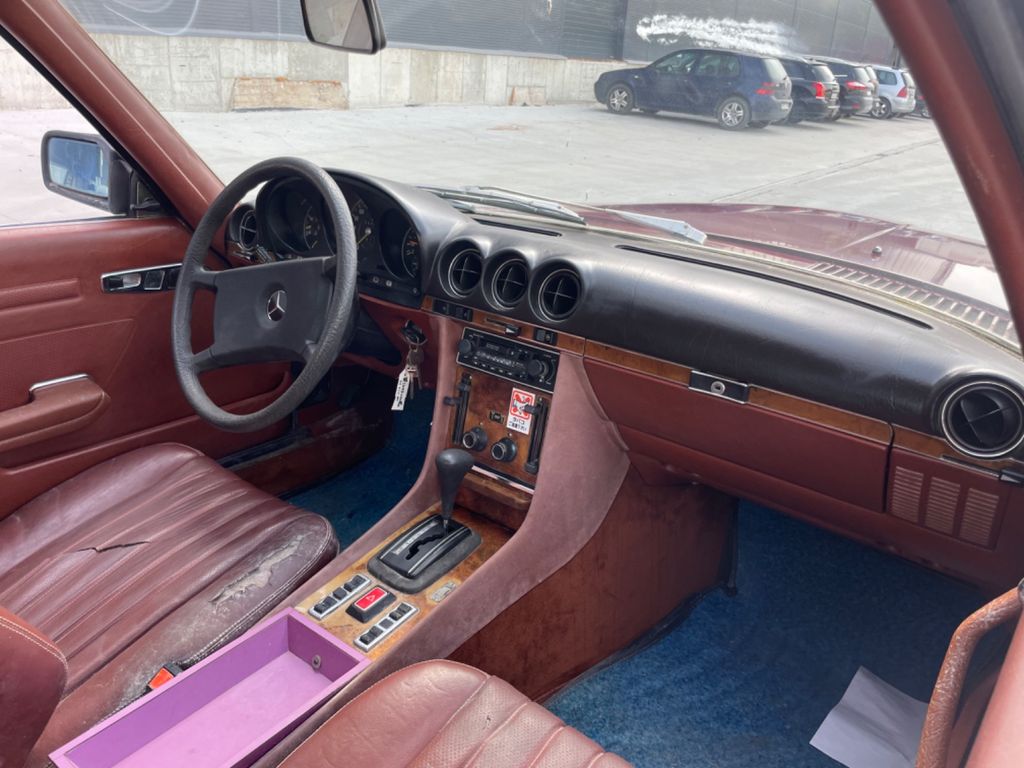 Mercedes-Benz 500 1982