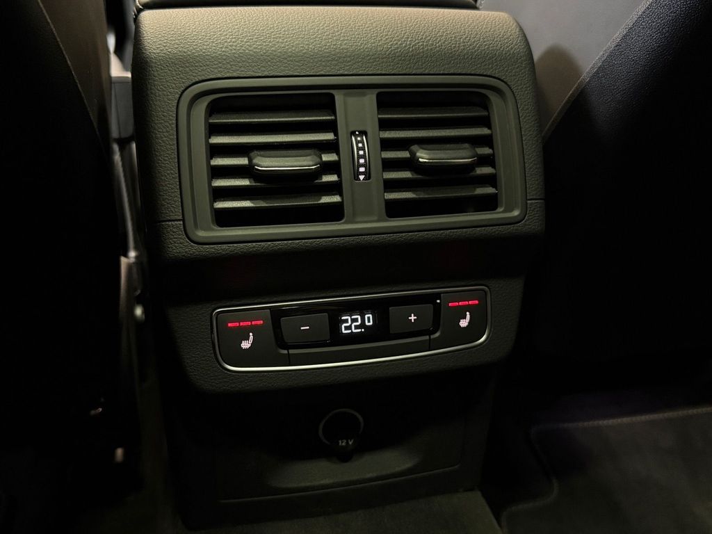 Audi SQ5 2024