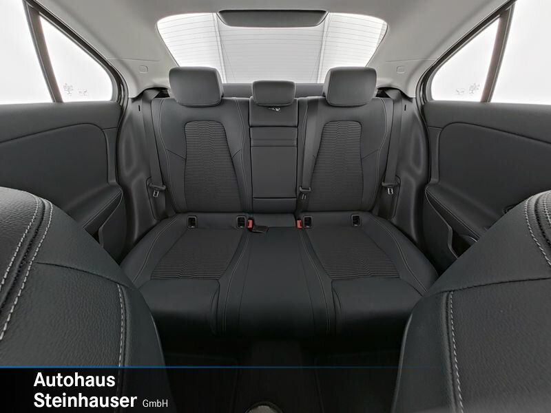 Mercedes-Benz A 220 2022