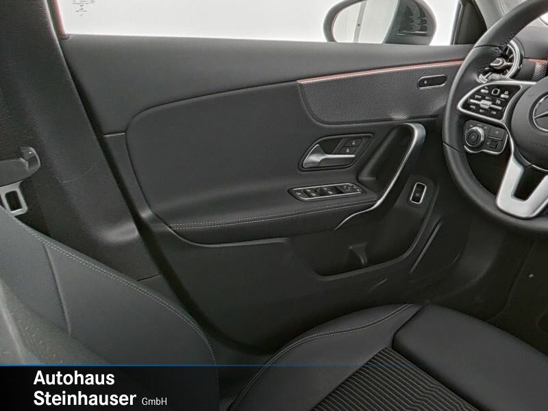 Mercedes-Benz A 220 2022