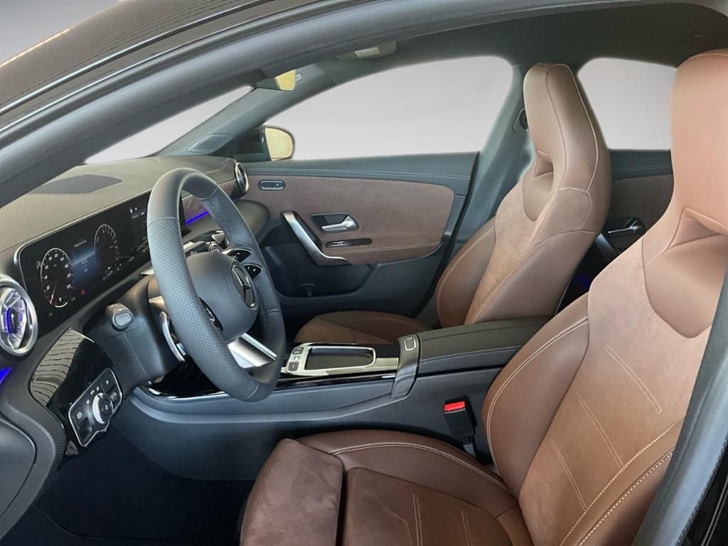 Mercedes-Benz CLA 250 2025