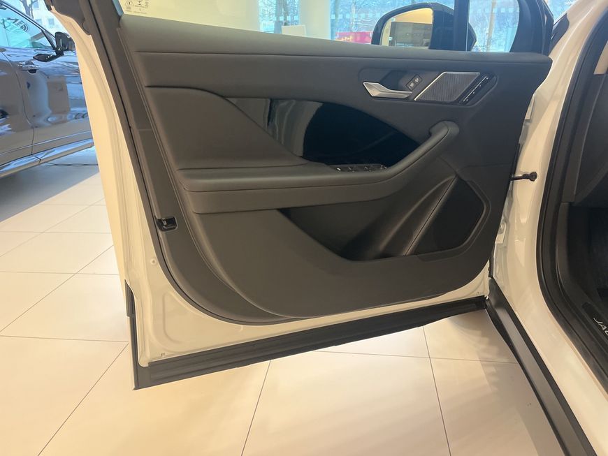 Jaguar I-Pace 2023