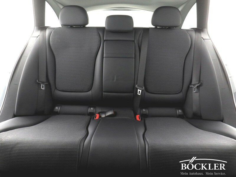 Mercedes-Benz C 220 2023