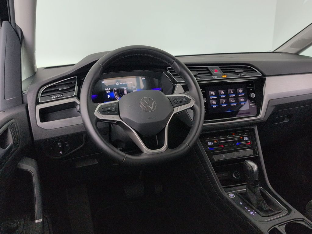 Volkswagen Touran 2023