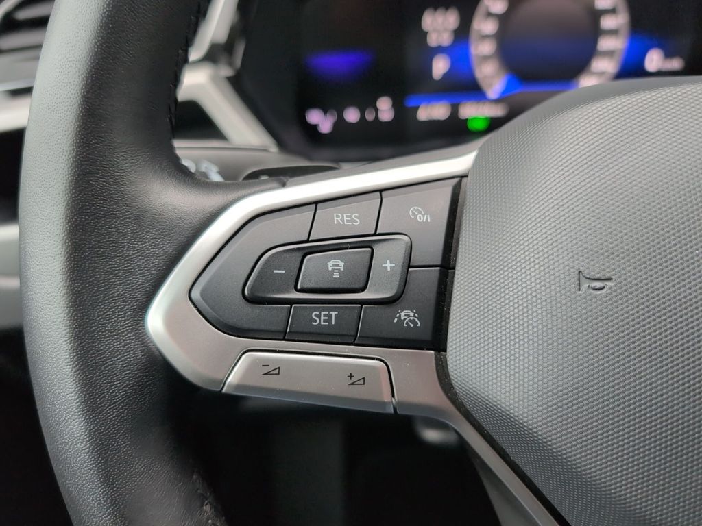 Volkswagen Touran 2023