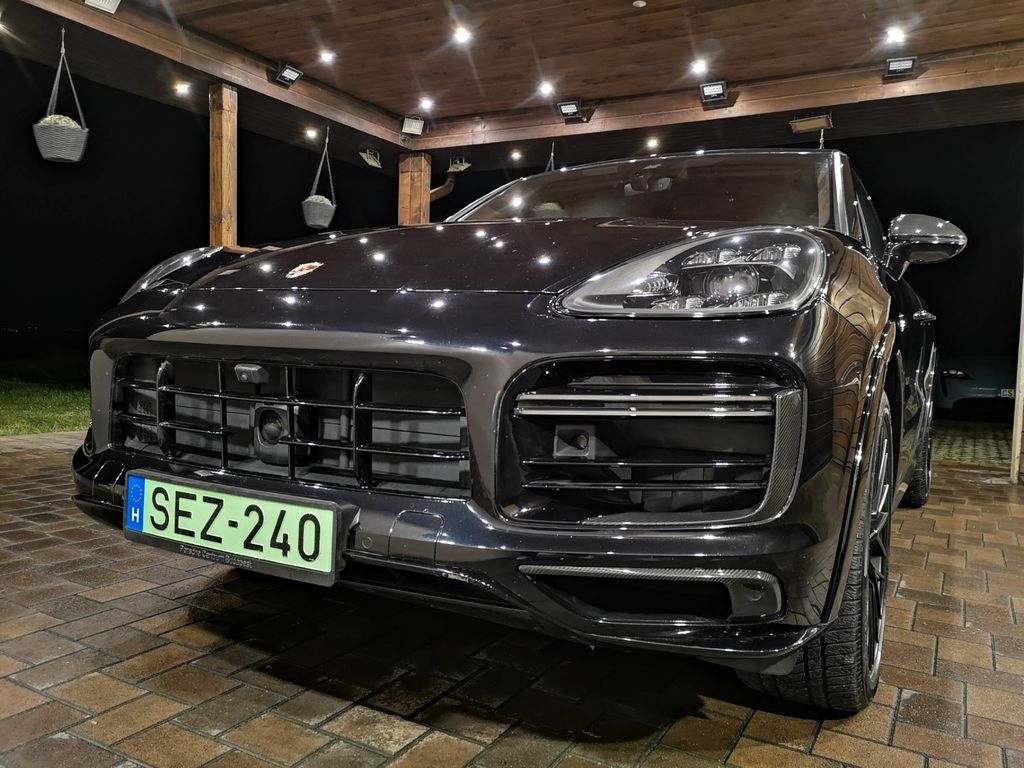 Porsche Cayenne 2020