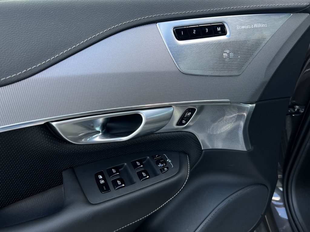 Volvo XC90 2024