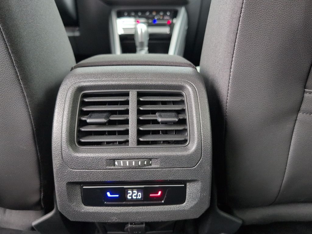 Volkswagen Touran 2023