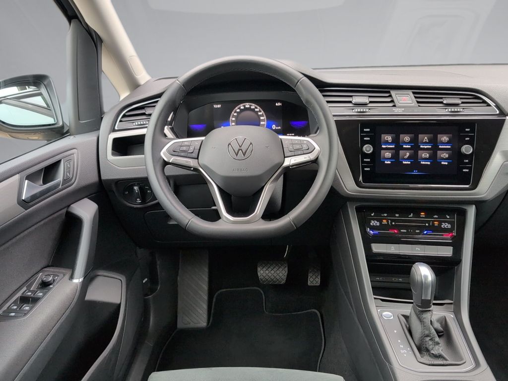 Volkswagen Touran 2023