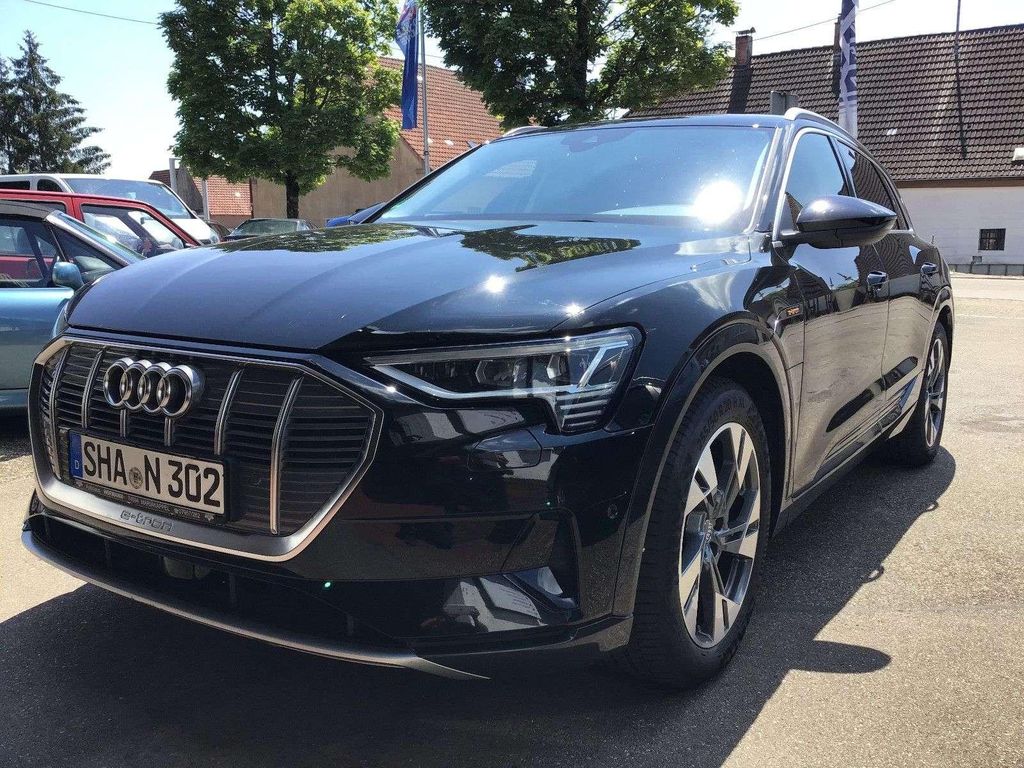 Audi e-tron 2019