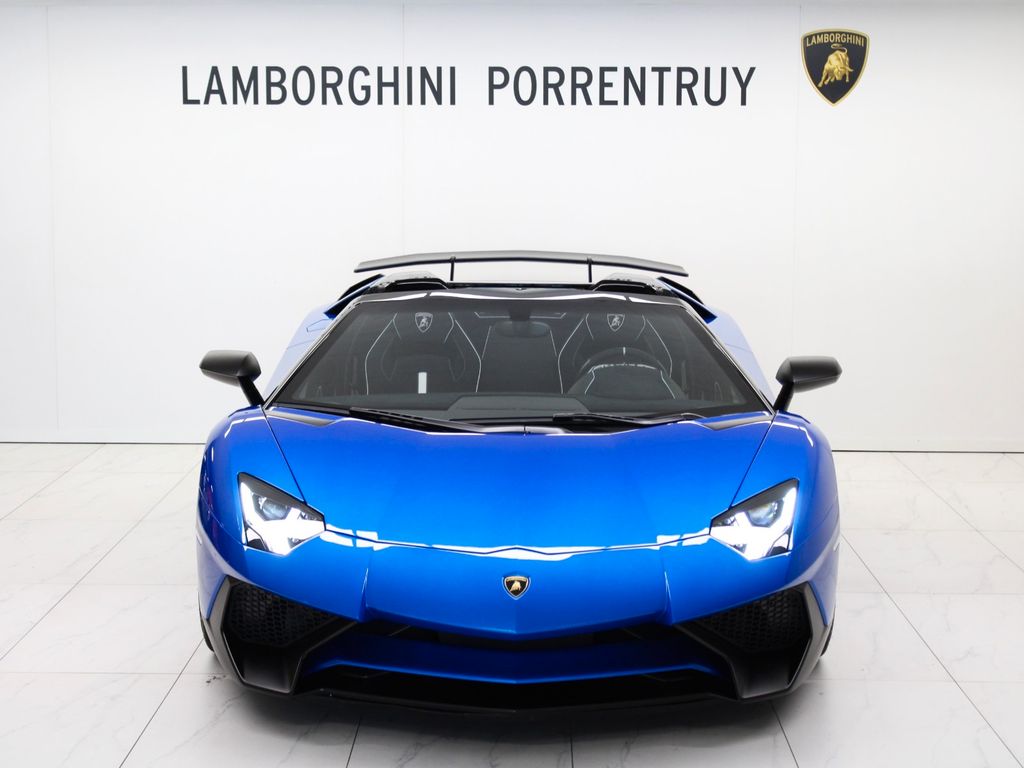 Lamborghini Aventador 2017