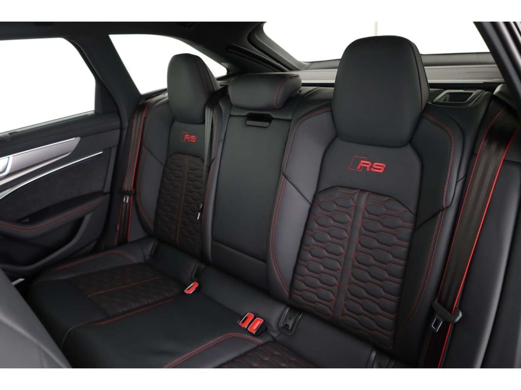 Audi RS6 2025