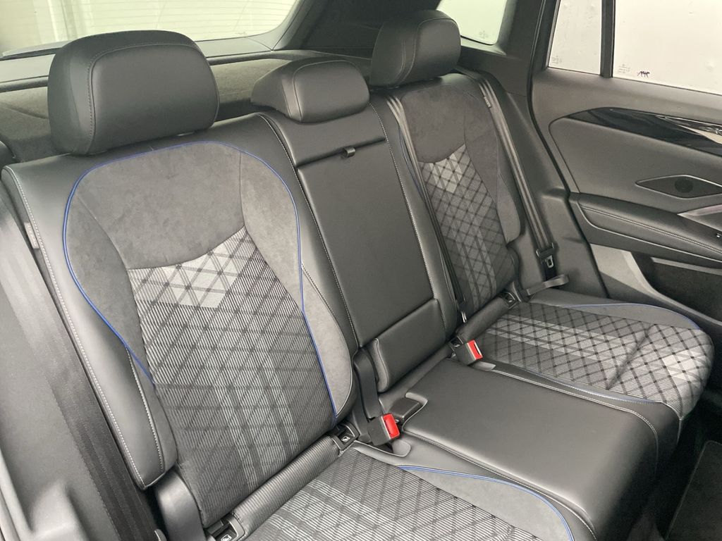 Volkswagen Tiguan 2025