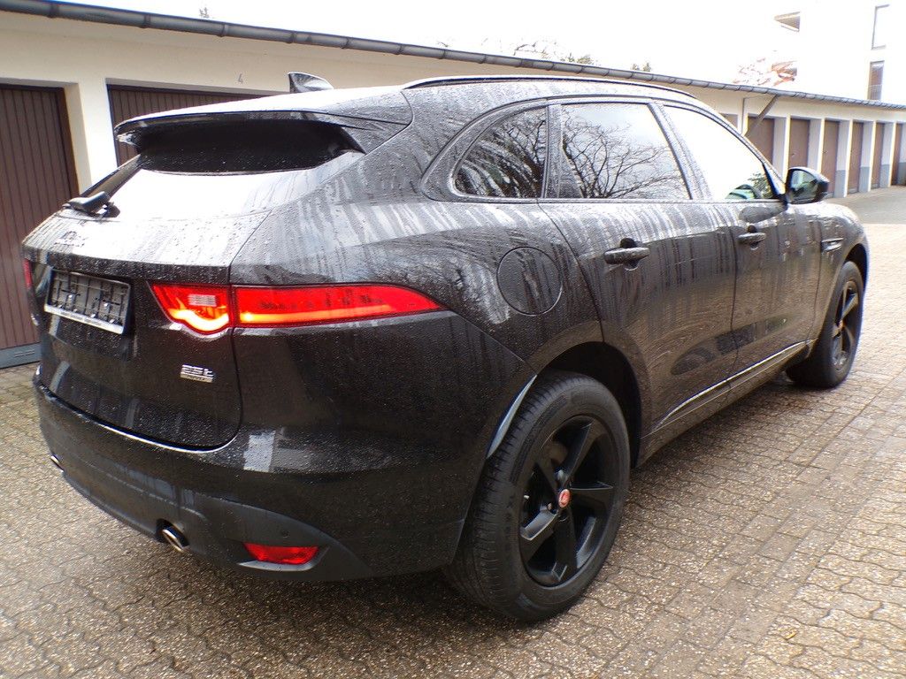 Jaguar F-Pace 2019