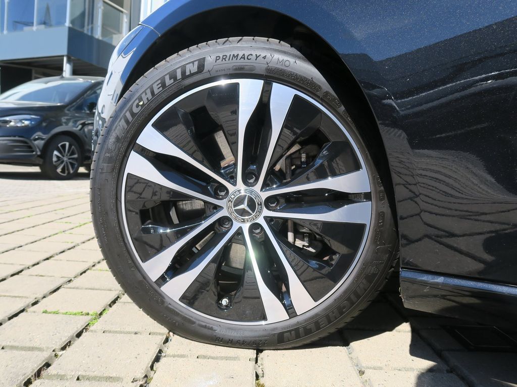 Mercedes-Benz C 300 2022