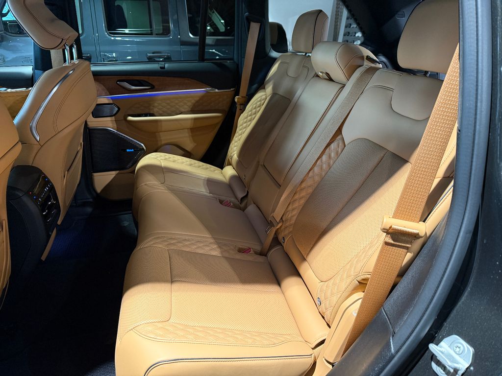 Jeep Grand Cherokee 2023