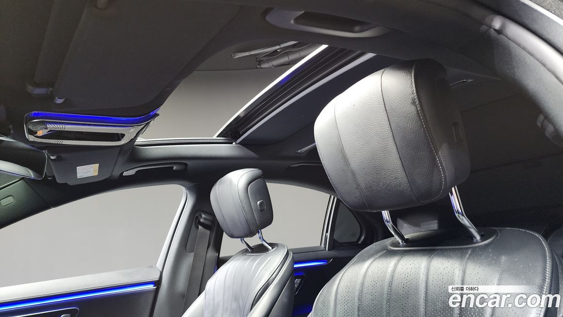 Mercedes-Benz S-Class 2021