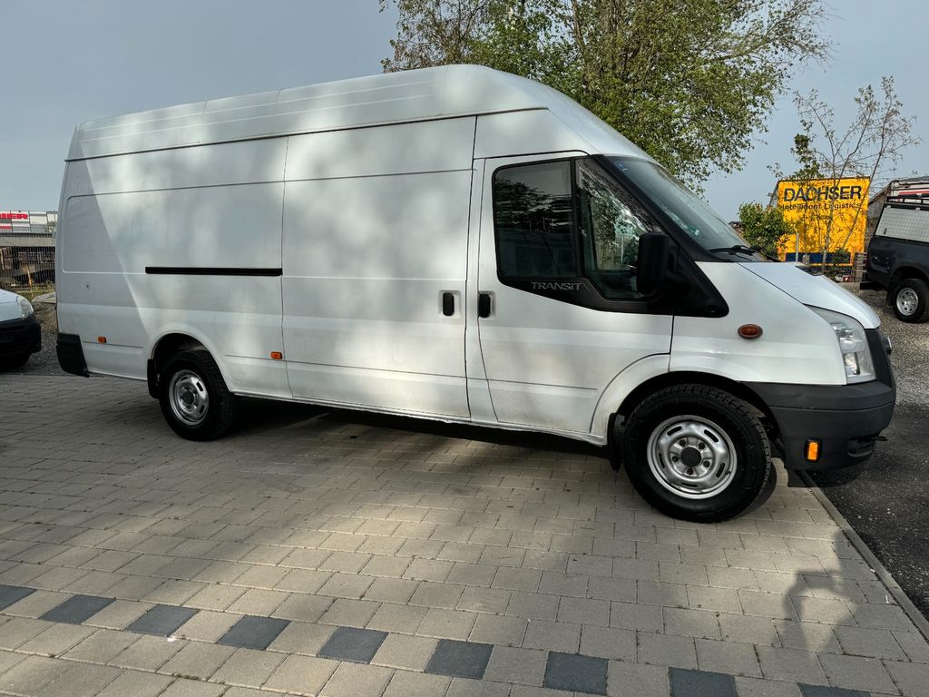 Ford Transit 2013