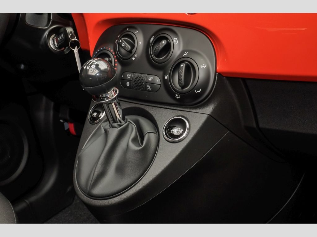 Fiat 500C 2024