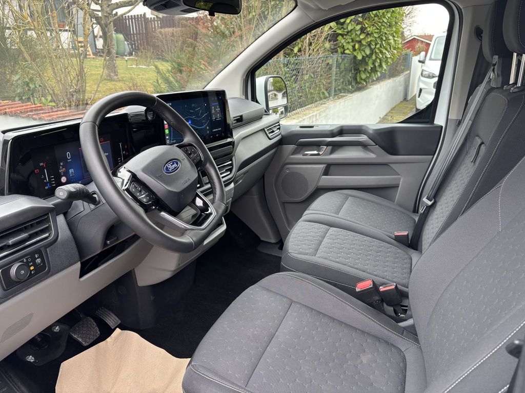 Ford Tourneo Custom 2024
