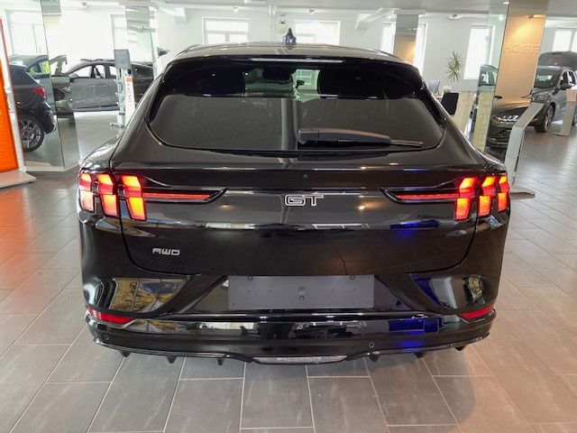 Ford Mustang Mach-E 2022