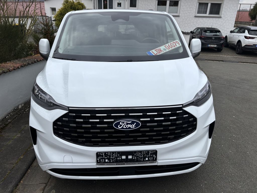 Ford Tourneo Custom 2024