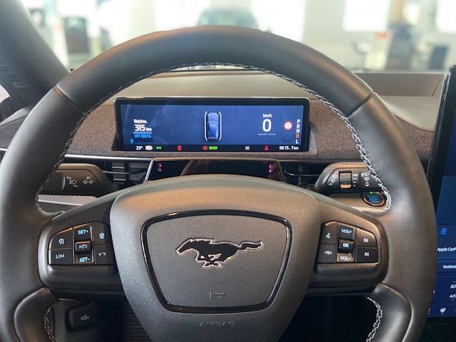 Ford Mustang Mach-E 2022