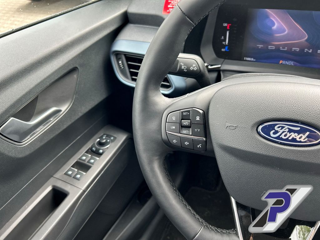 Ford Tourneo Courier 2024