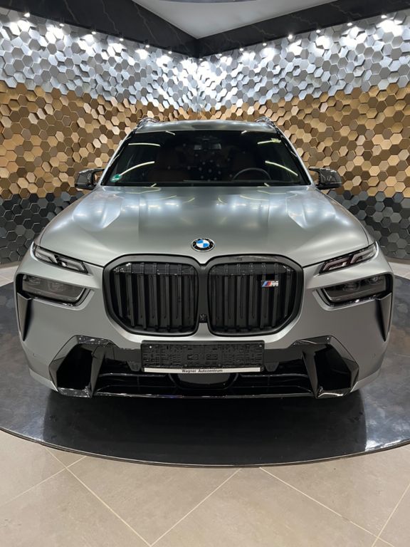 BMW X7 2024