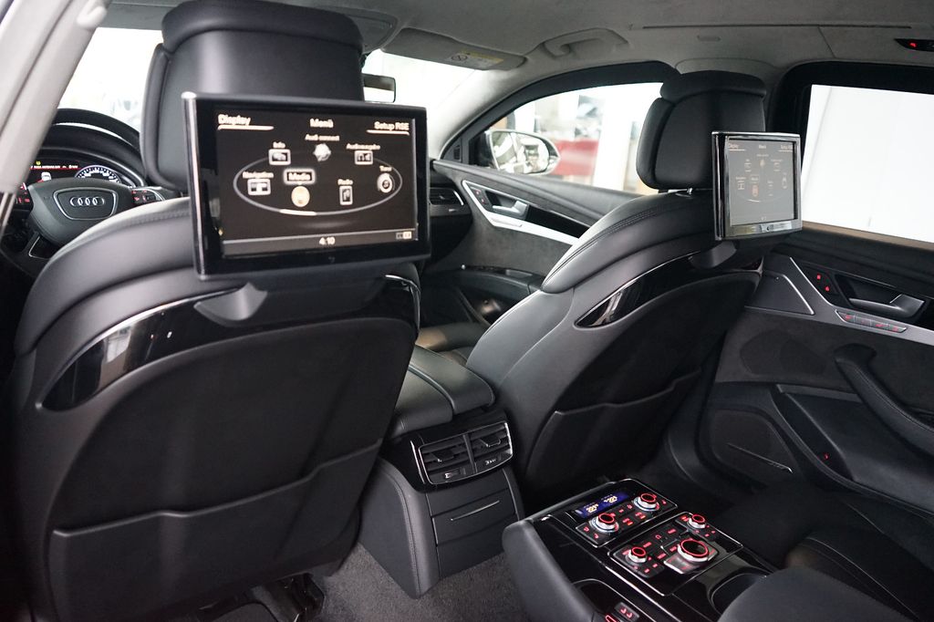 Audi A8 2018