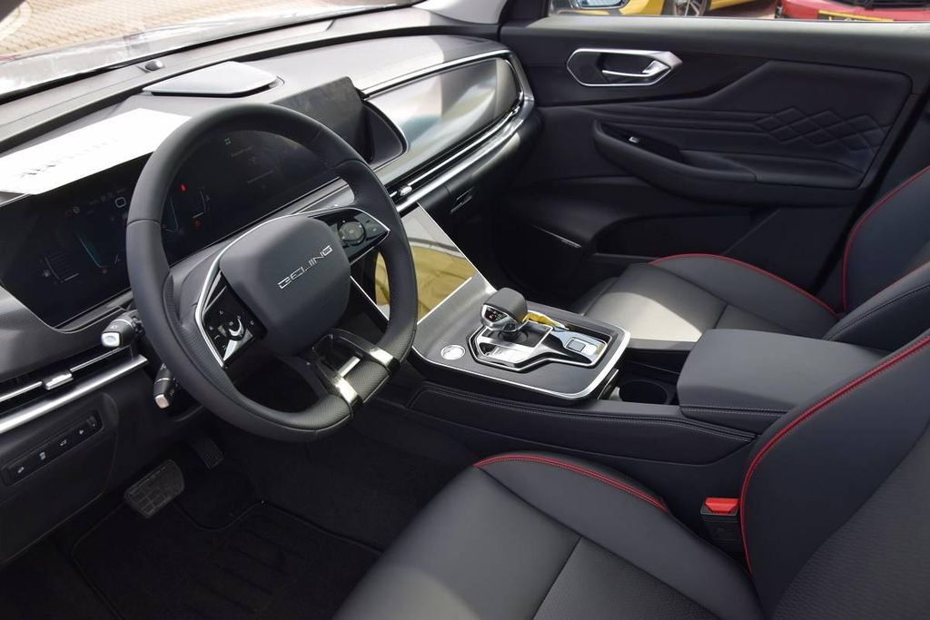 BAIC Beijing X75