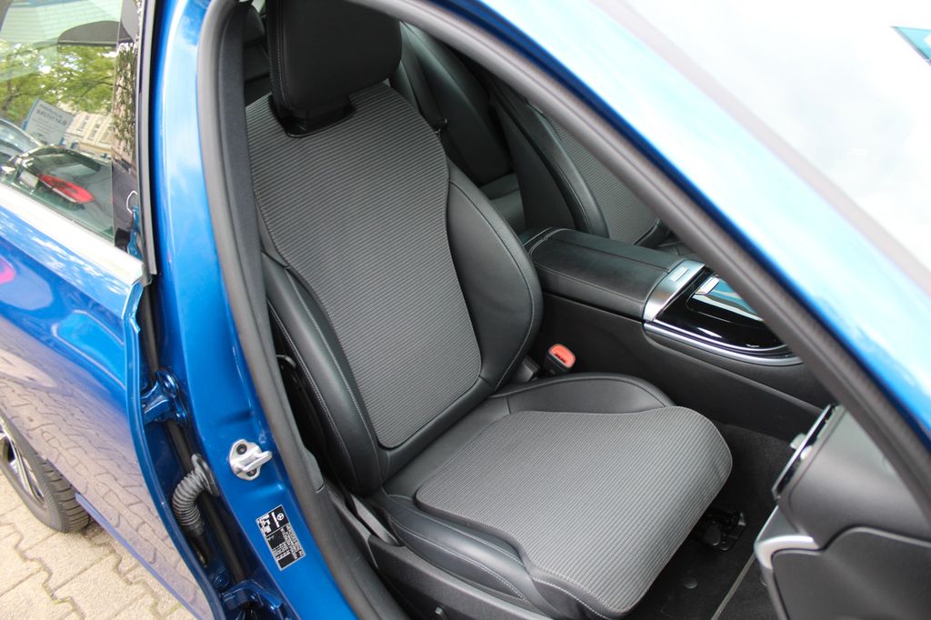 Mercedes-Benz C 220 2022