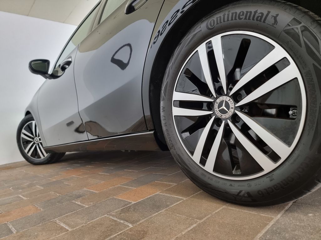 Mercedes-Benz A 220 2022