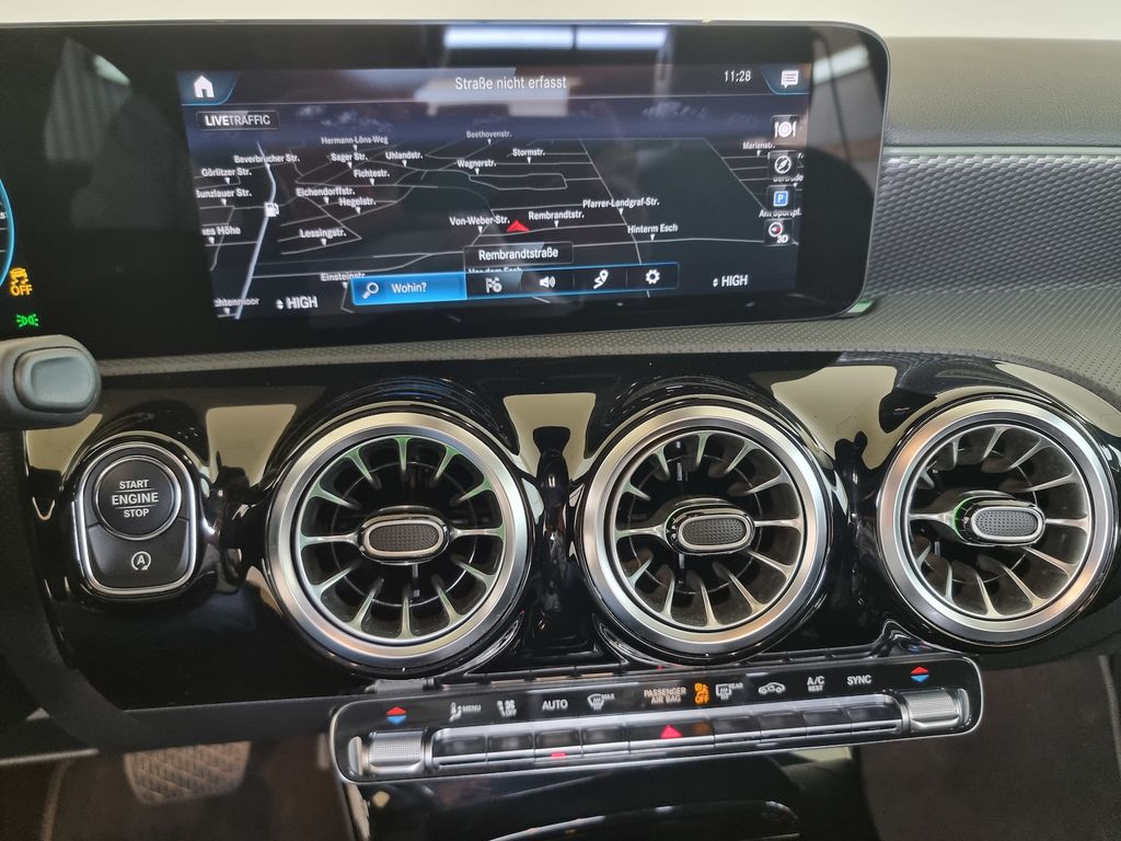 Mercedes-Benz A 220 2022