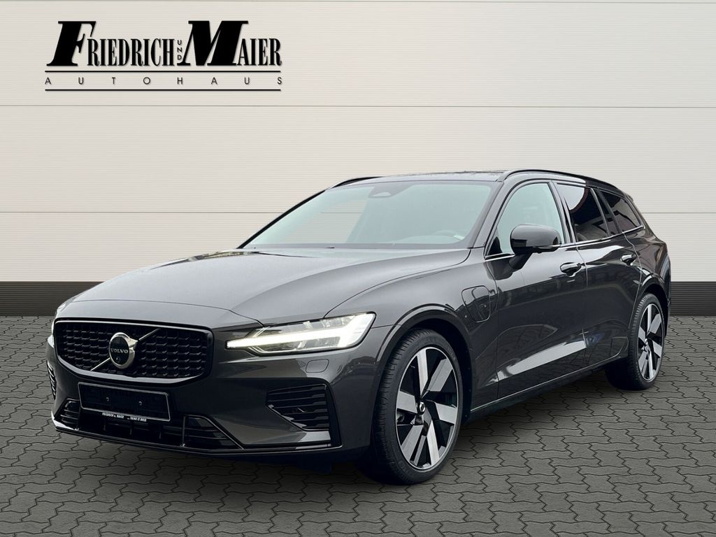 Volvo V60 2025