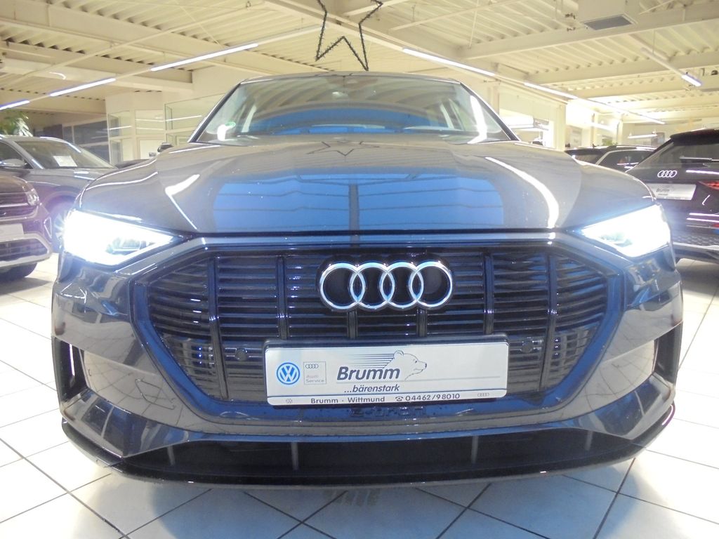 Audi e-tron 2022