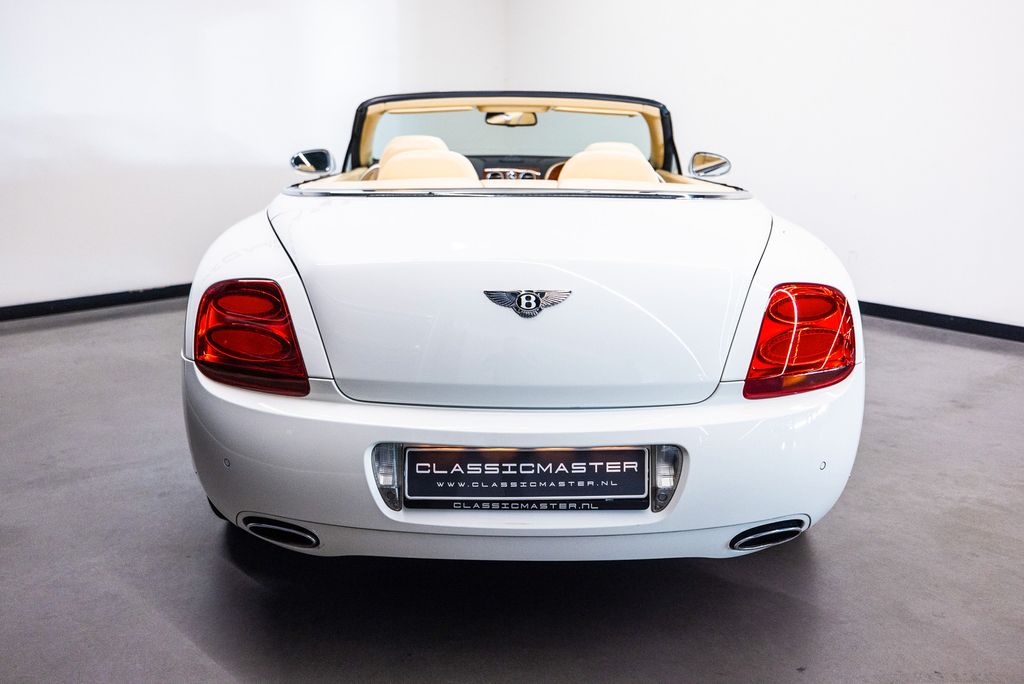 Bentley Continental GTC 2008