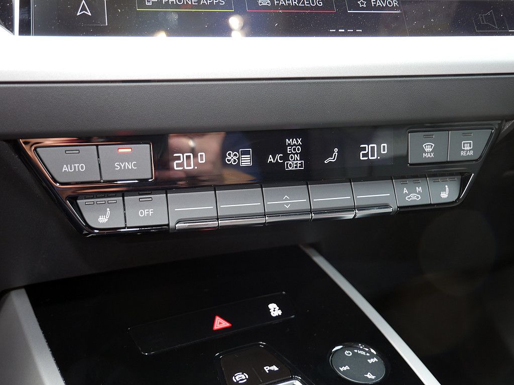 Audi Q4 e-tron 2024