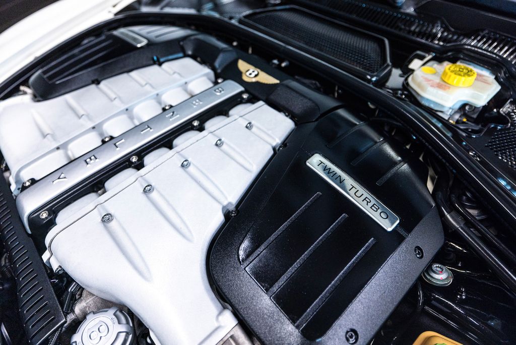 Bentley Continental GTC 2008