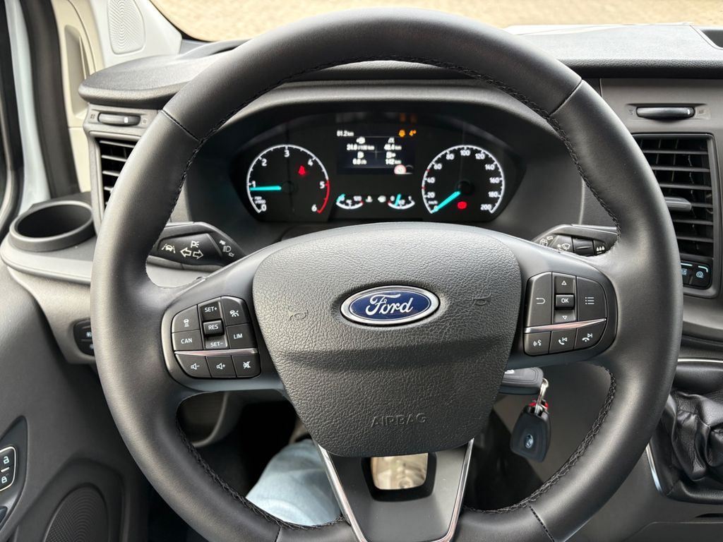 Ford Transit Custom 2025