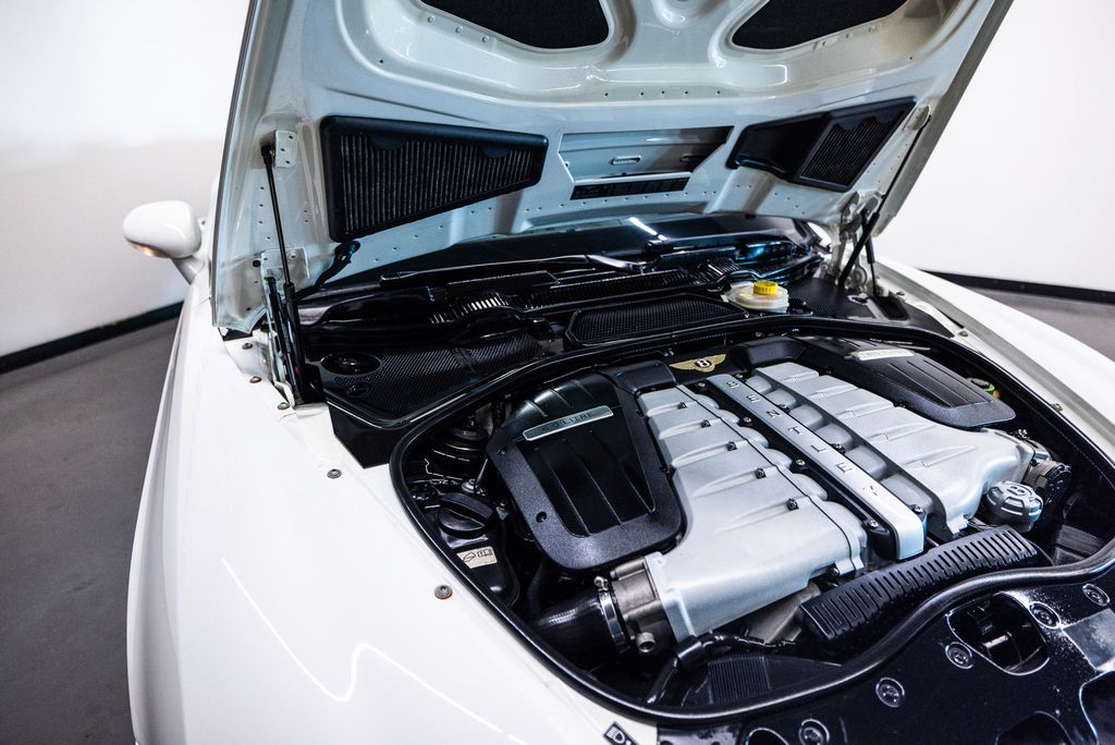 Bentley Continental GTC 2008