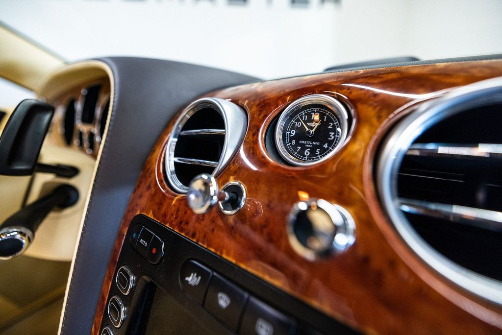 Bentley Continental GTC 2008