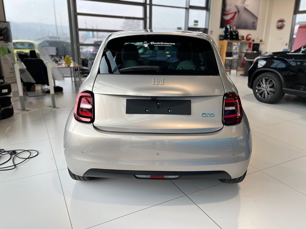 Fiat 500e 2025