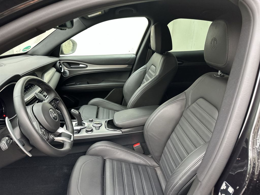 Alfa Romeo Stelvio 2024