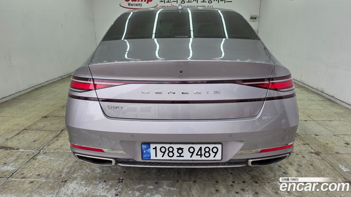 Genesis G90 2023