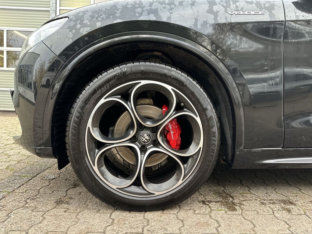 Alfa Romeo Stelvio 2024