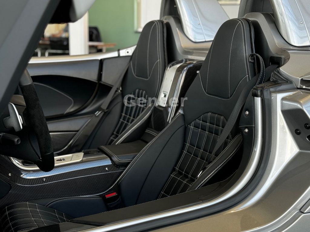 Mercedes-Benz SLR 2011