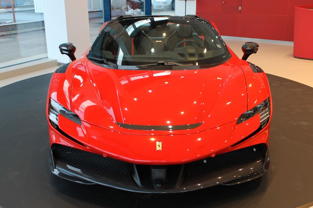 Ferrari SF90 2022