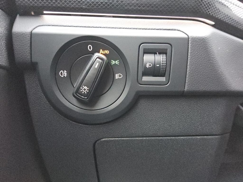 Volkswagen T-Cross 2024