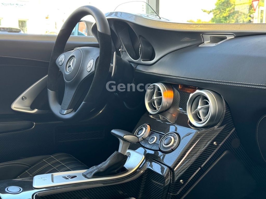 Mercedes-Benz SLR 2011